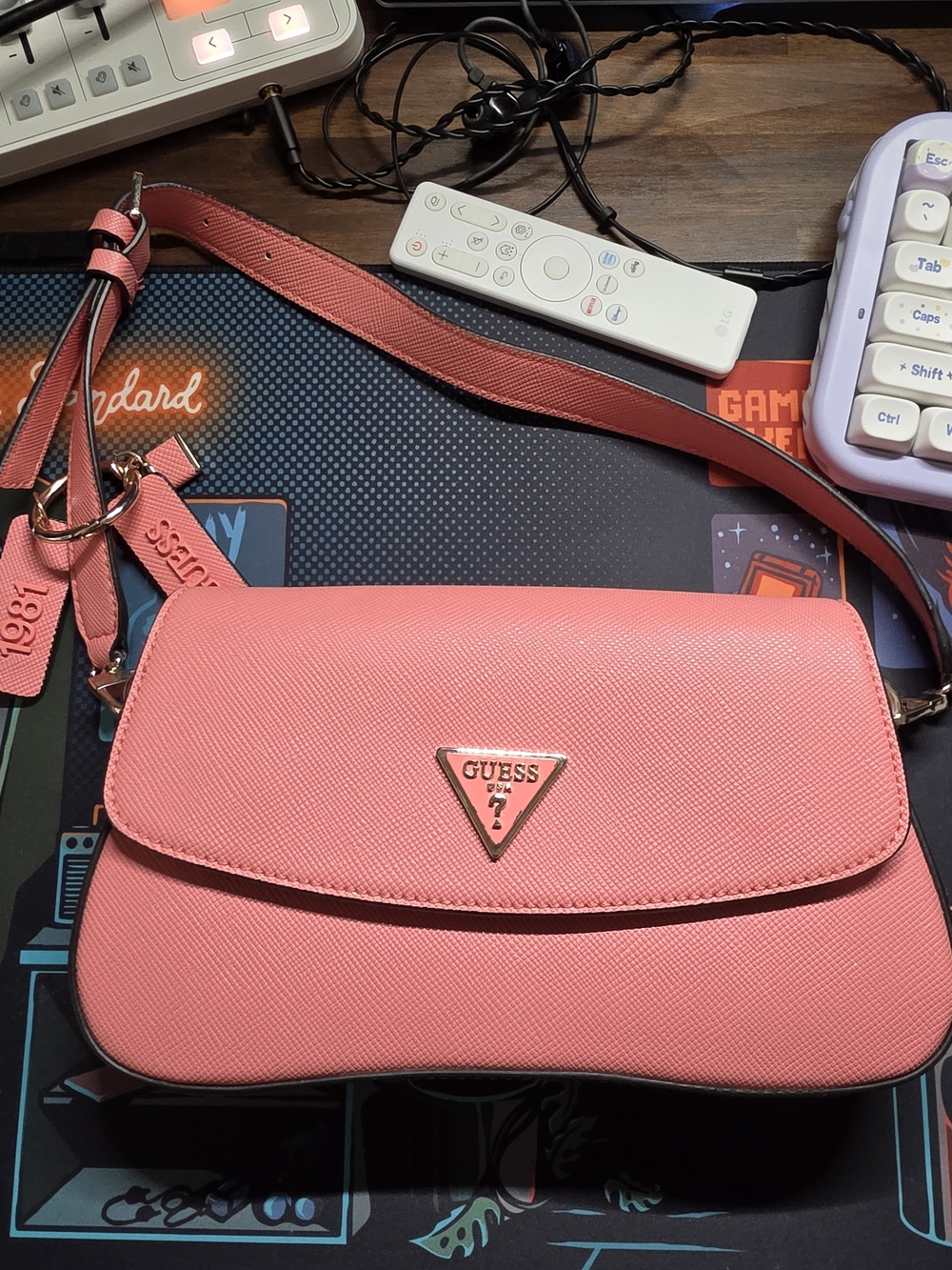 GUESS Cordelia Shoulder Bag - Coral / Salmon Pink